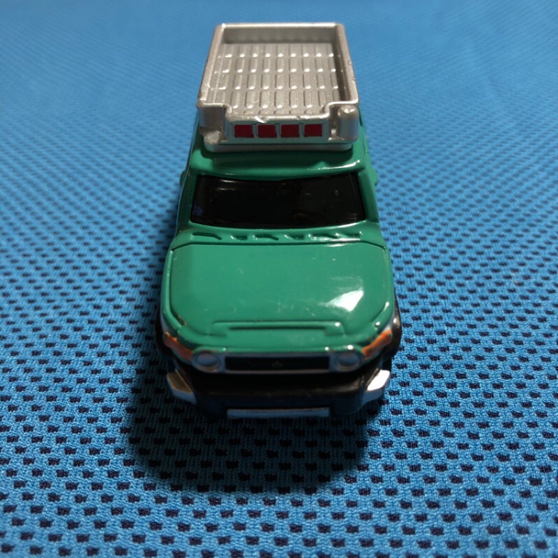 Tomica TOYOTA FJ CRUISER（2011年）