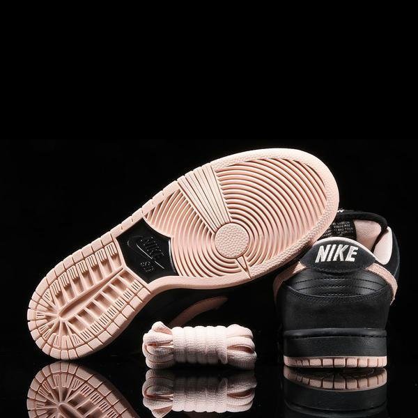 nike dunk coral