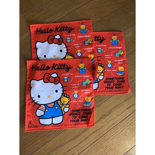 h專用/日本三麗鷗正品哈囉凱蒂貓hello kitty 抱熊 綿 熊椅 日本製 手帕 方巾 1989年 復古紅