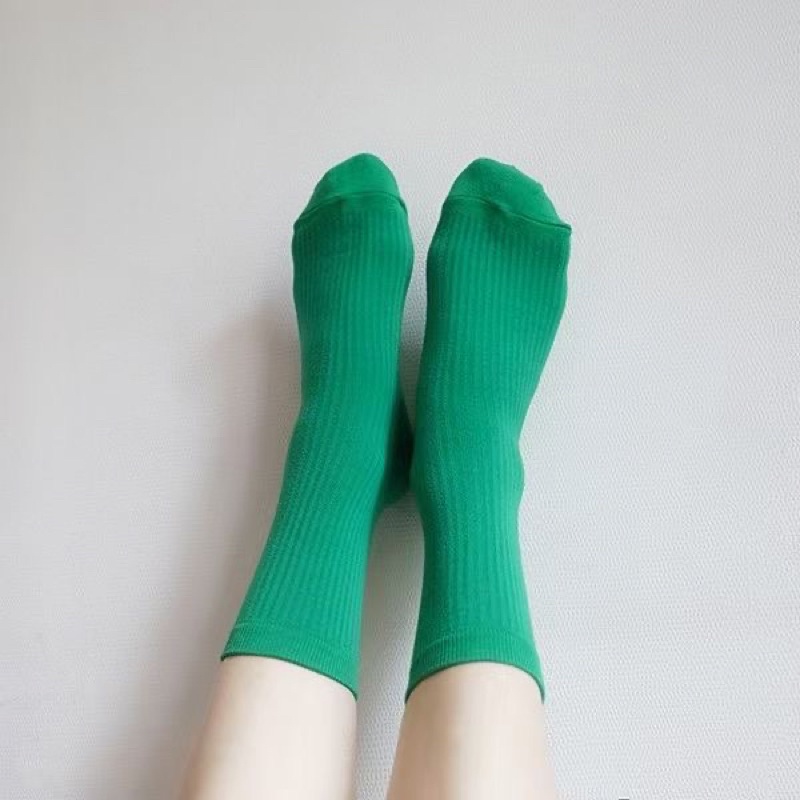 正韓襪子🙌🏻現貨供應 繽紛可愛 素色襪 紫色 綠色 長襪 襪子 菲俠女孩 襪控必買