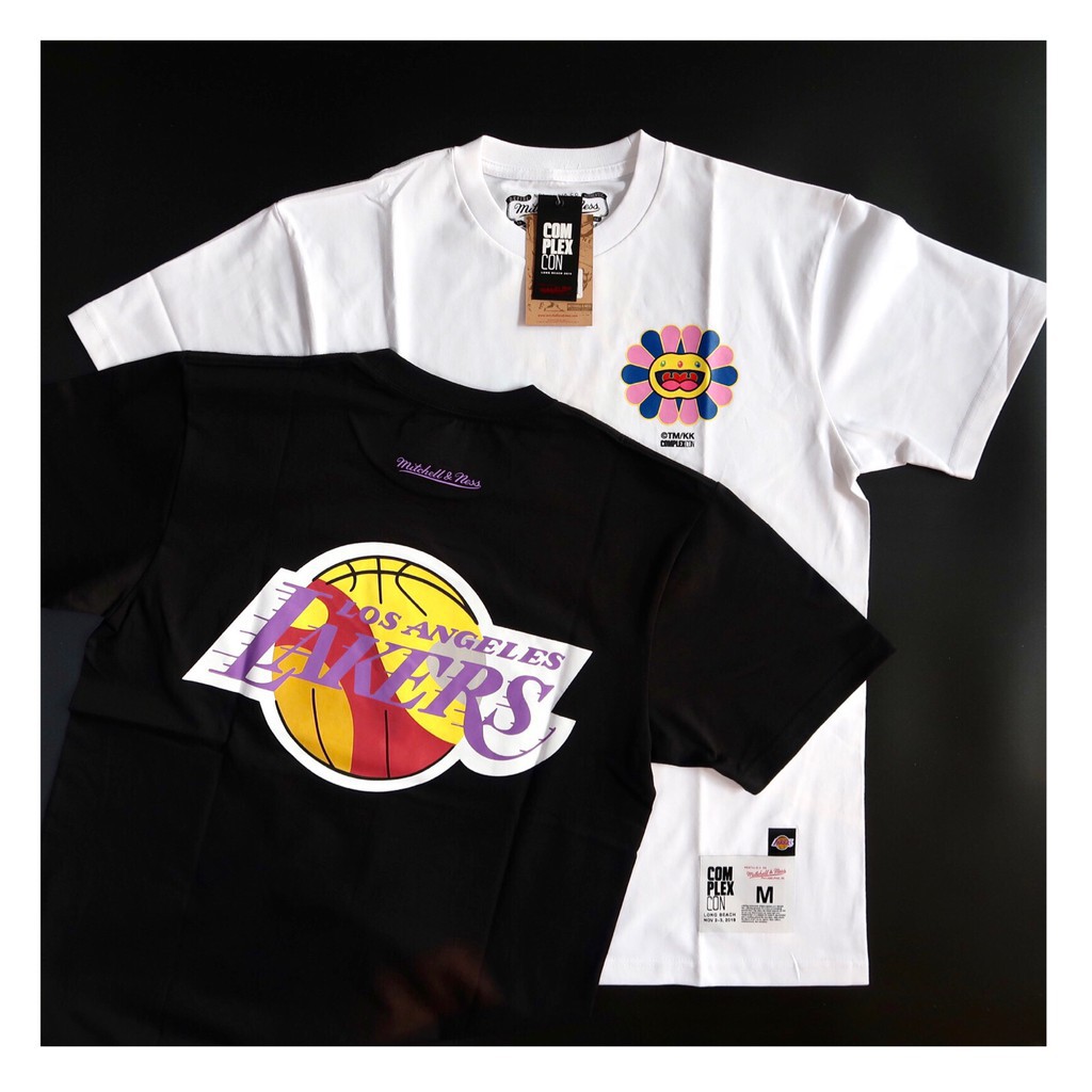 限定品 COMPLEXCON KAIKAI KIKI LAKERS TEE M fkip.unmul.ac.id