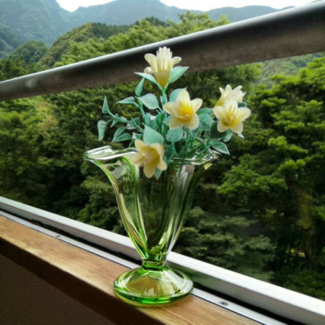 【LoveloVe】日本早期綠色玻璃老花瓶or冰淇淋杯