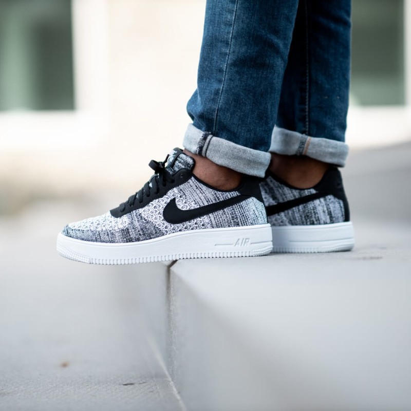 air force flyknit 2.0 white