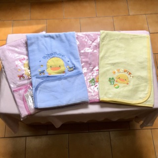 =全新NG= 黃色小鴨 嬰幼兒 雙面蓋毯 兩用被 舒適棉質短毛絨 嬰兒被 純棉紗布 電繡小鴨 台灣製造 810339