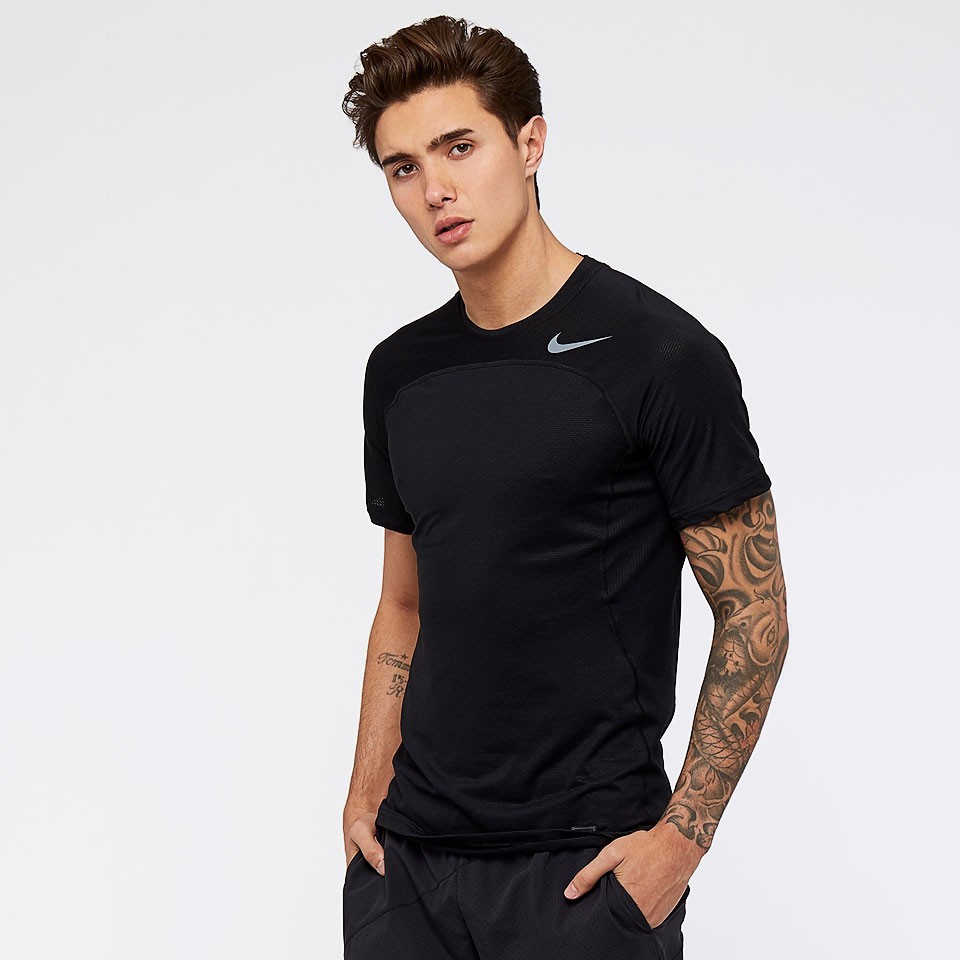 二手Nike Pro Hypercool 短袖 緊身衣 訓練衣 束衣 籃球 運動 黑色