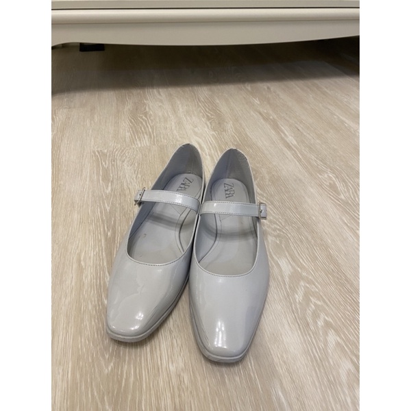 （9成新）Zara 瑪麗珍鞋 灰白色 40號