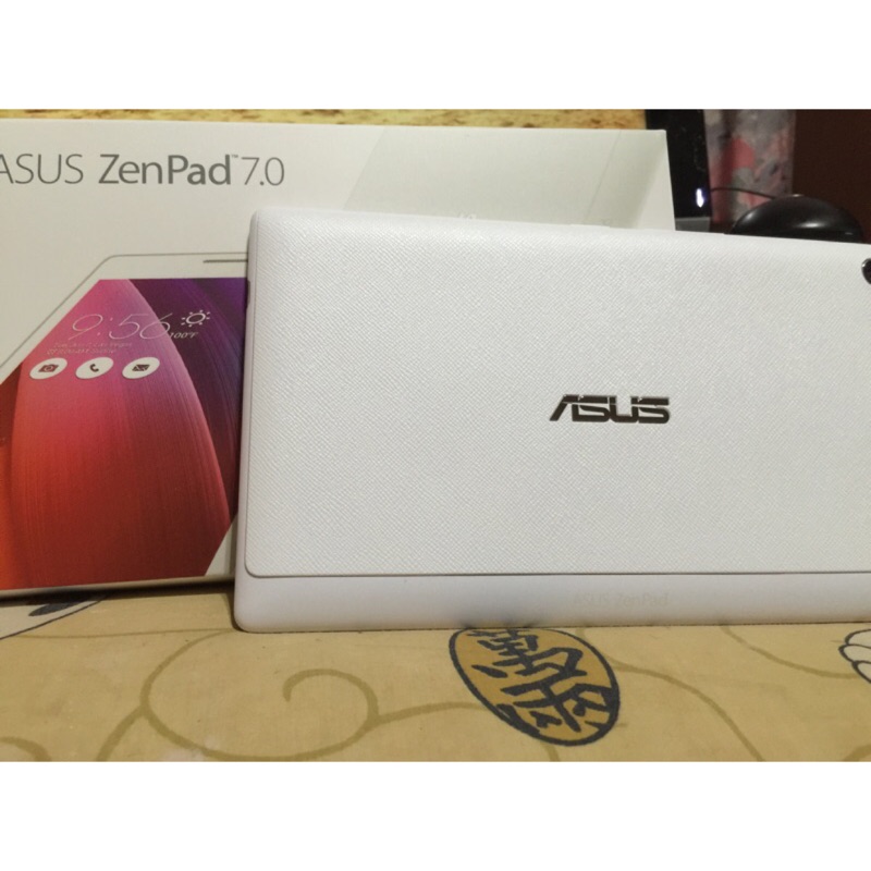 ASUS ZenPad 7.0 平板