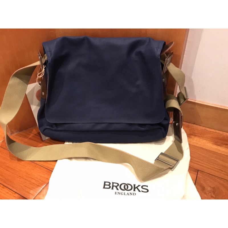 brooks cycle bags