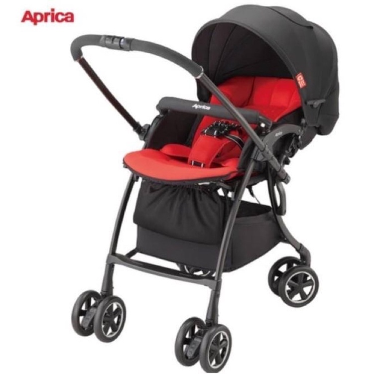 日本Aprica Luxuna Comfort 輕量四輪自動定位雙向嬰兒推車