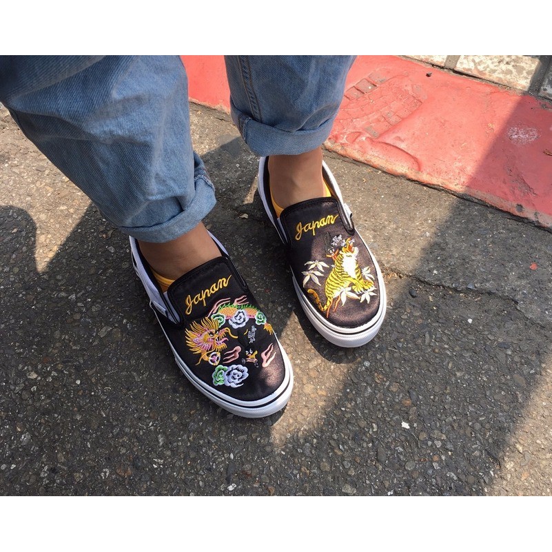 vans rollicking slip on