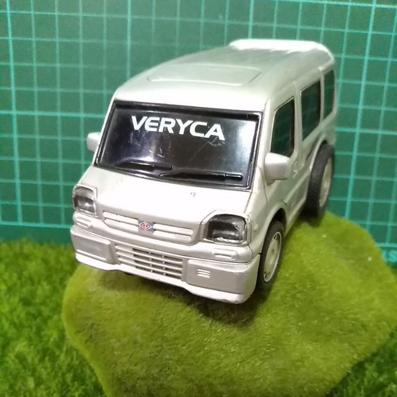 日本絕版三菱 VERYCA 塑膠迴力車 無盒約10公分迴力正常 1999年