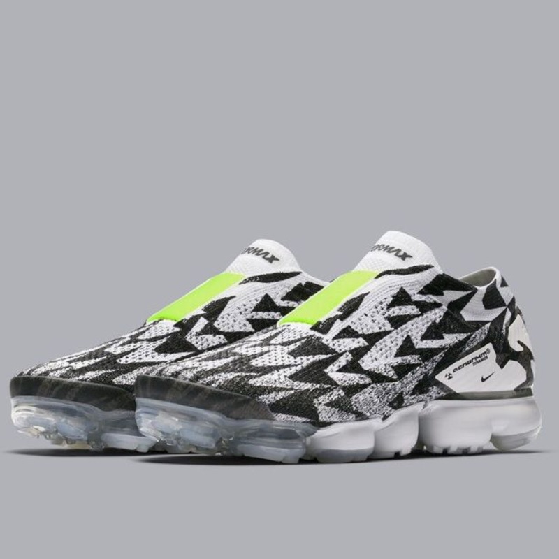 flyknit moc 2 yellow