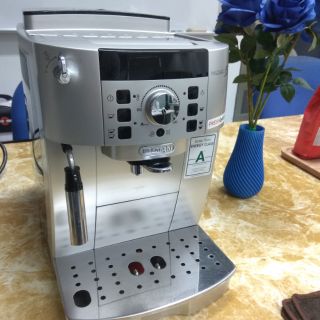 Delonghi 迪朗奇 ecam22.110sb 咖啡機