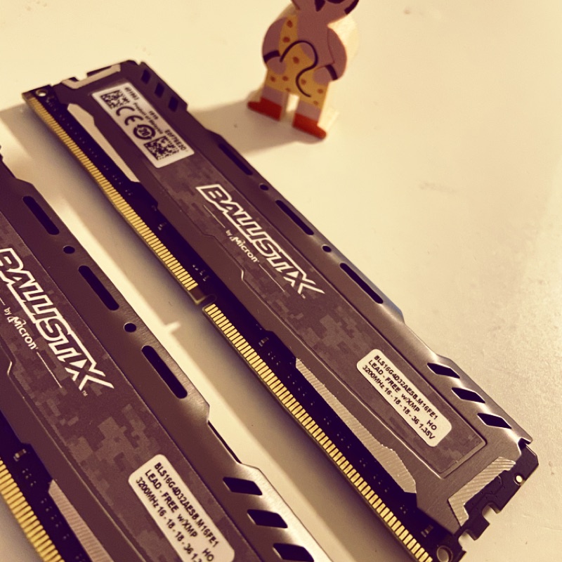 美光 MICRON DDR4 3200 32G=16G*2 灰色 雙通道組 BALLISTIX SPORT LT 終保