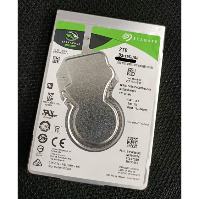 有保固【Seagate】BarraCuda 新梭魚 2TB 2.5吋SATAⅢ 7 公釐硬碟(ST2000LM015)