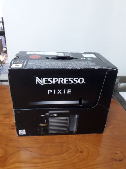 NESPRESSO PIXIE C60 二手雀巢膠囊咖啡機| 蝦皮購物