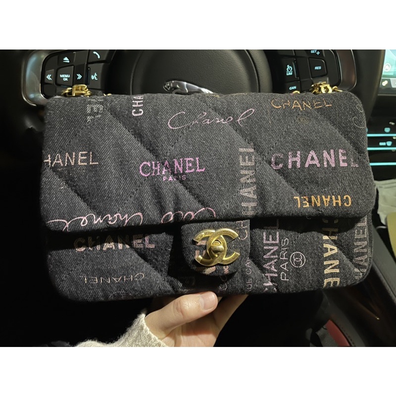 ⚠️Amy訂金1⚠️保證正品全新CHANEL 22p超難買不到的牛仔包 滿版彩色塗鴉大號黑牛仔CF 手提/肩背/斜背包