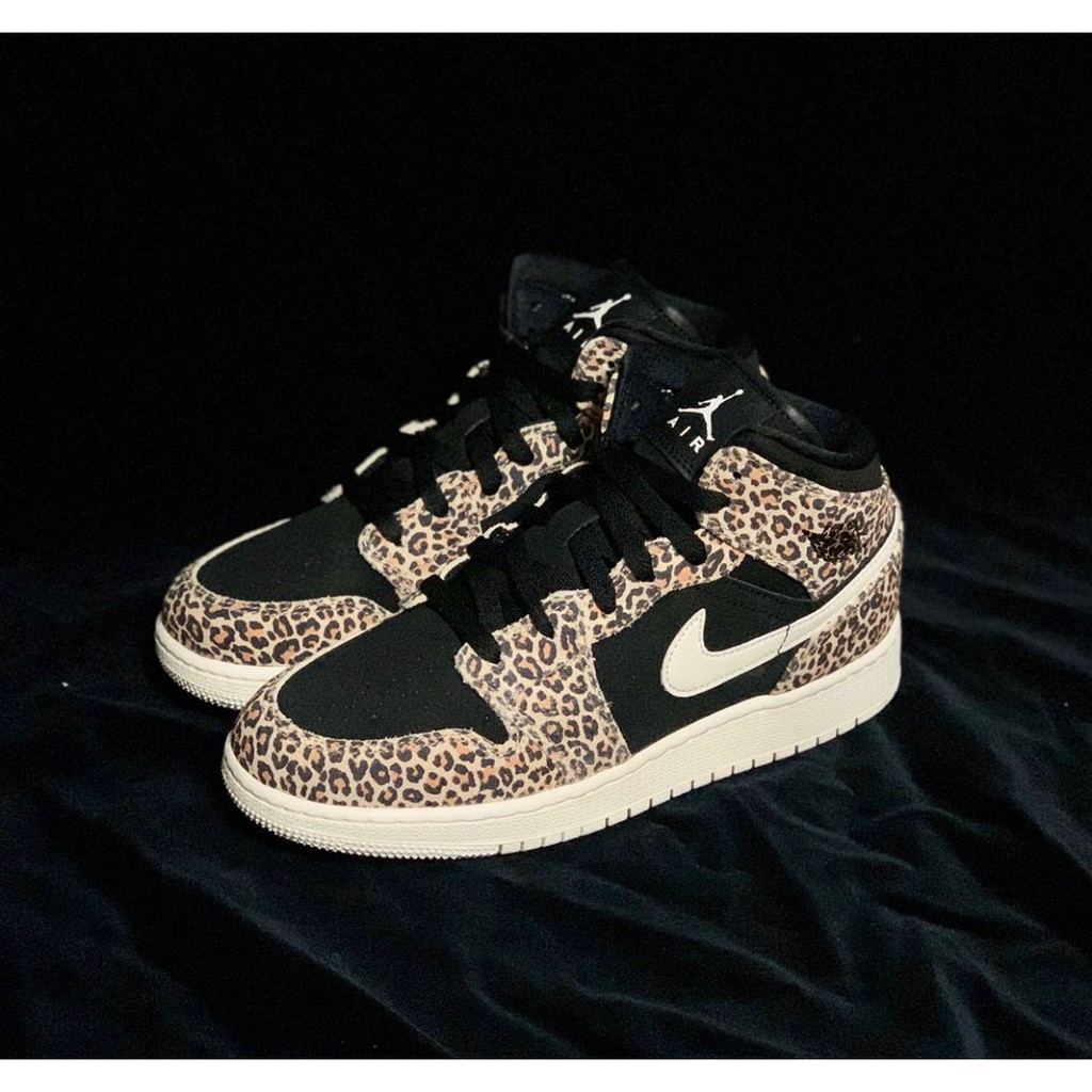 air jordan 1 mid gs aj1