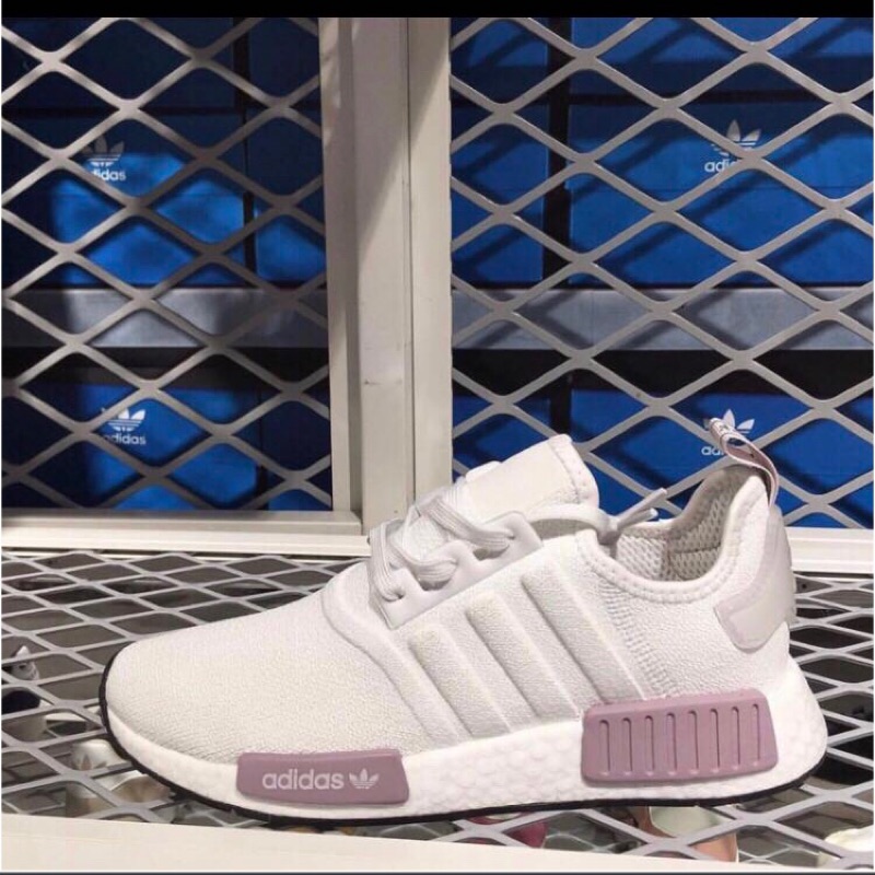 [現貨］韓國限定🇰🇷Adidas NMD R1 (23.5）