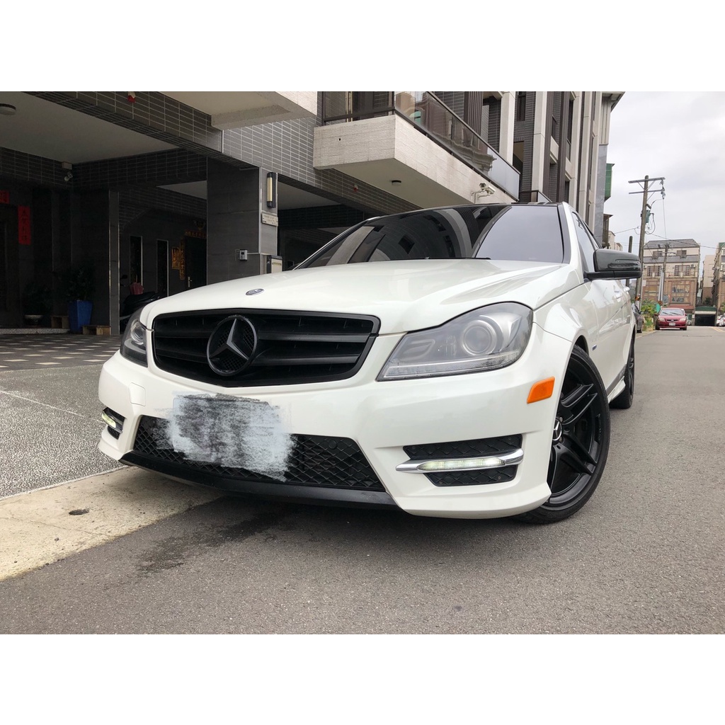 FB:硬硬的車庫😎賓士 BENZ C250 1.8 白1 12年 中古車 二手車 桃園 汽車 車用 強力過件