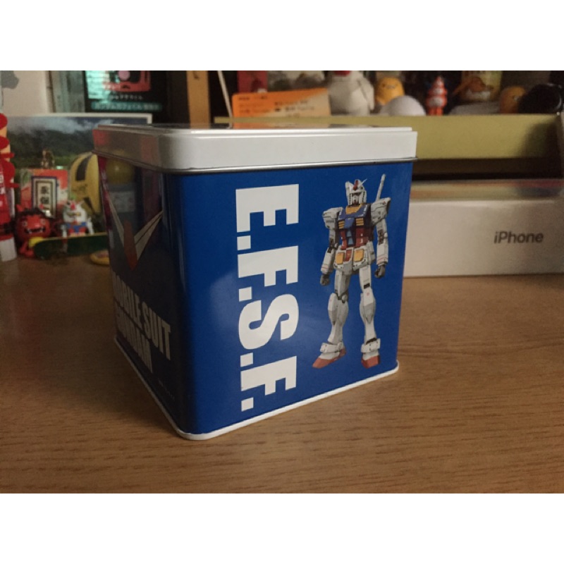 鋼彈咖啡 Gundam Cafe 限定 Rx-78 餅乾 空盒 收納盒 鐵盒