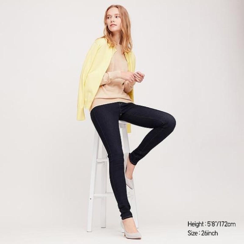 全新轉賣-UNIQLO 商品編號 425500 女裝 特級彈性牛仔褲 21英吋