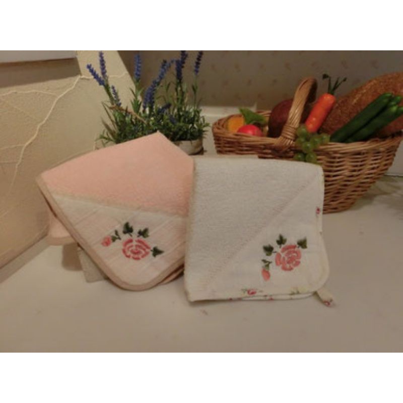 🌹日本製Many Rose絕版粉紅色刺繡玫瑰花方巾擦手巾