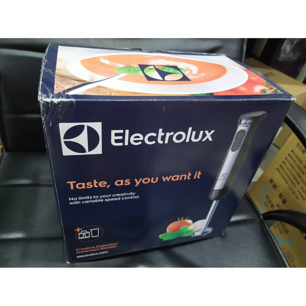 Electrolux 伊萊克斯 ESTM5407S 手持式 攪拌棒 簡配 全新福利品 外箱受損