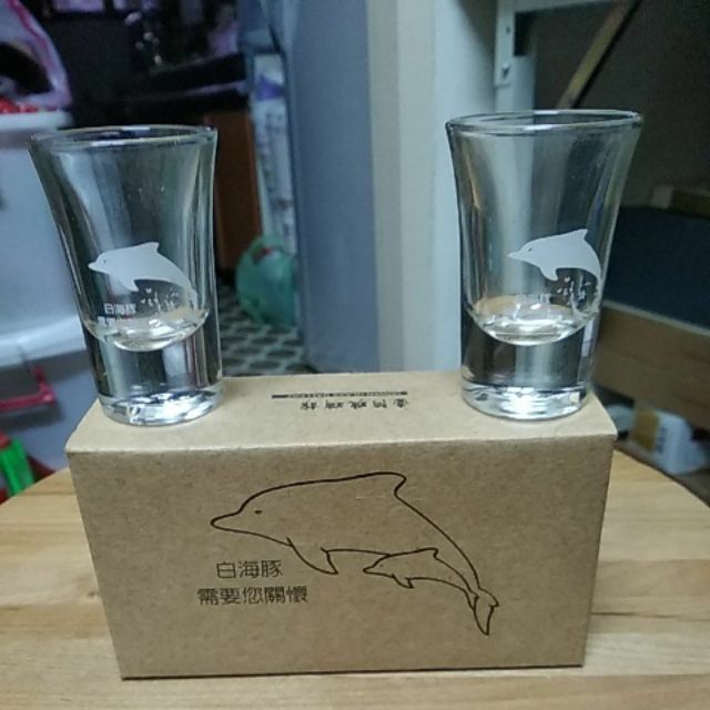 台灣玻璃館，白海豚小酒杯