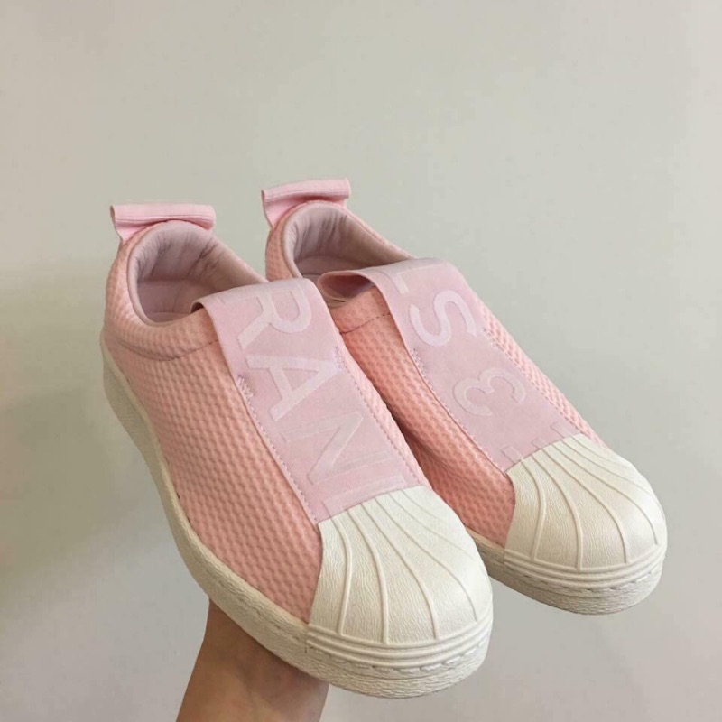 (Sale! !)愛迪達繃帶鞋進化版 adidas superstar slip-on