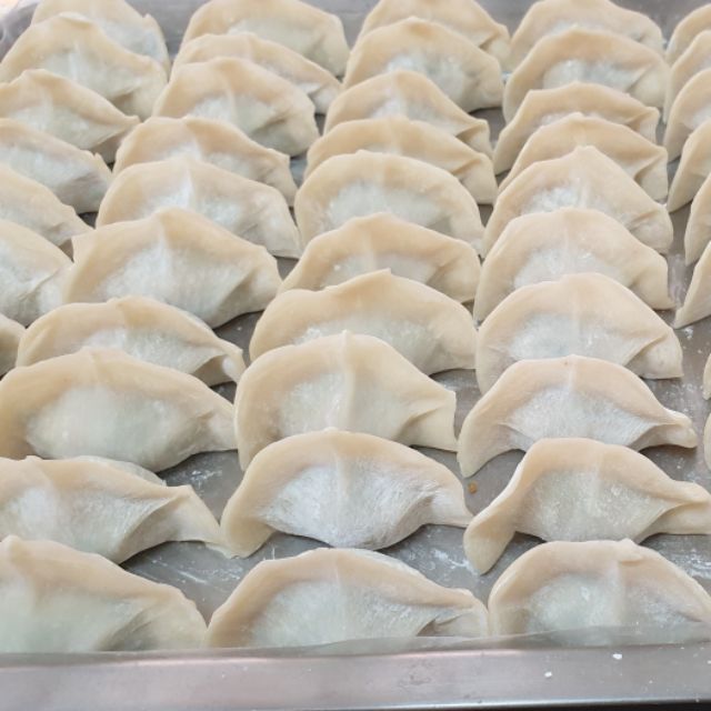可面交或自取 吃餃 二十年老字號純手工韭菜水餃煎餃今天訂明天包後天寄無添加的好口味 蝦皮購物