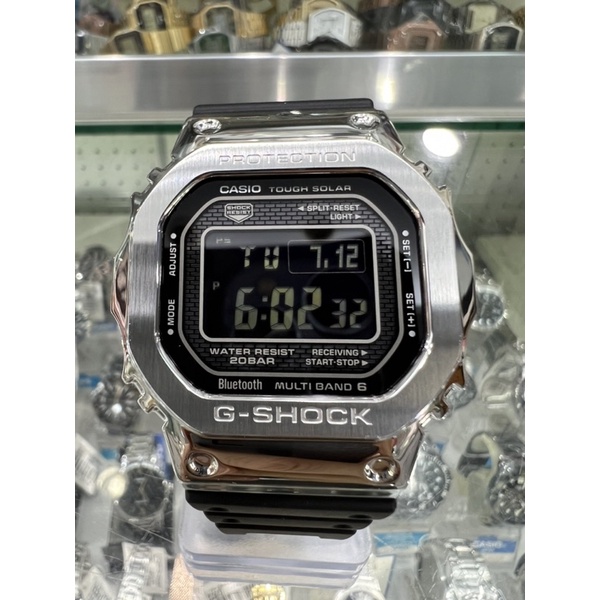 【金台鐘錶】CASIO卡西歐G-SHOCK 不鏽鋼搭配樹脂 藍牙 六局電波 太陽能 GMW-B5000-1