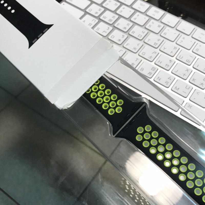 apple watch 38mm nike 運動 錶帶 長款 副廠 黑綠