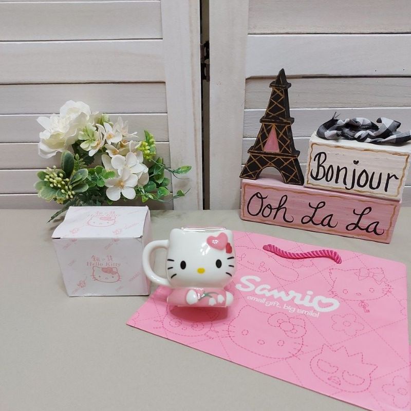 全新 超可愛 Sanrio 日本限定 北海道 銀之鐘  立體 Hello Kitty 水杯 杯子 Kitty杯  粉紅