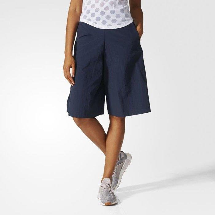 三葉草adidas Originals 經典氣質 修身款 BK6061 小寬鬆7分褲 寬管褲-深藍~原價2980↘