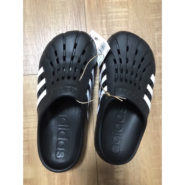 adidas 愛迪達布希懶人鞋 5號（日碼約22號）