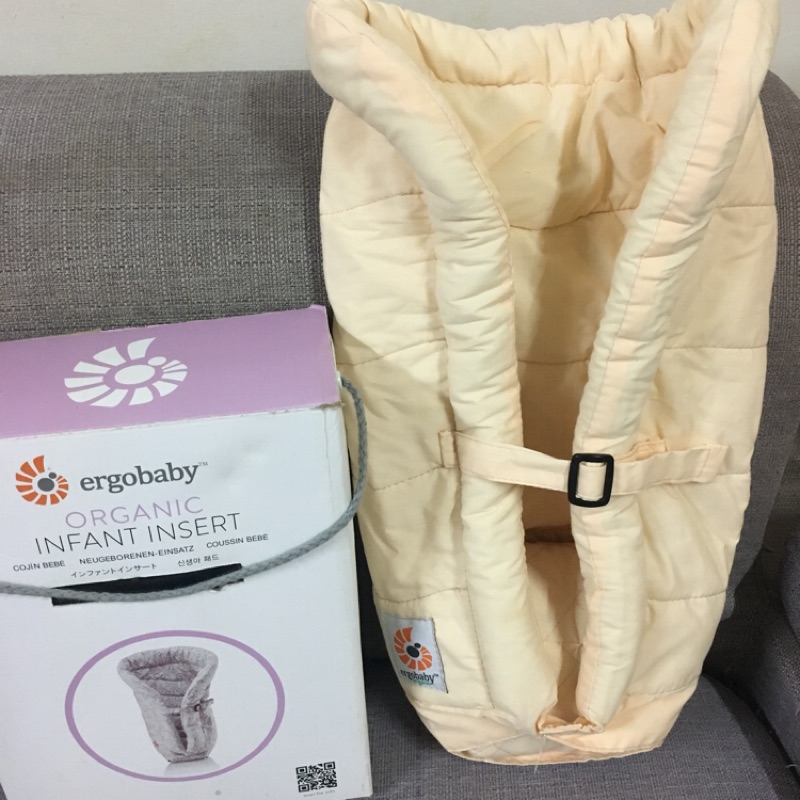 ergobaby新生兒背巾保護墊(二手)