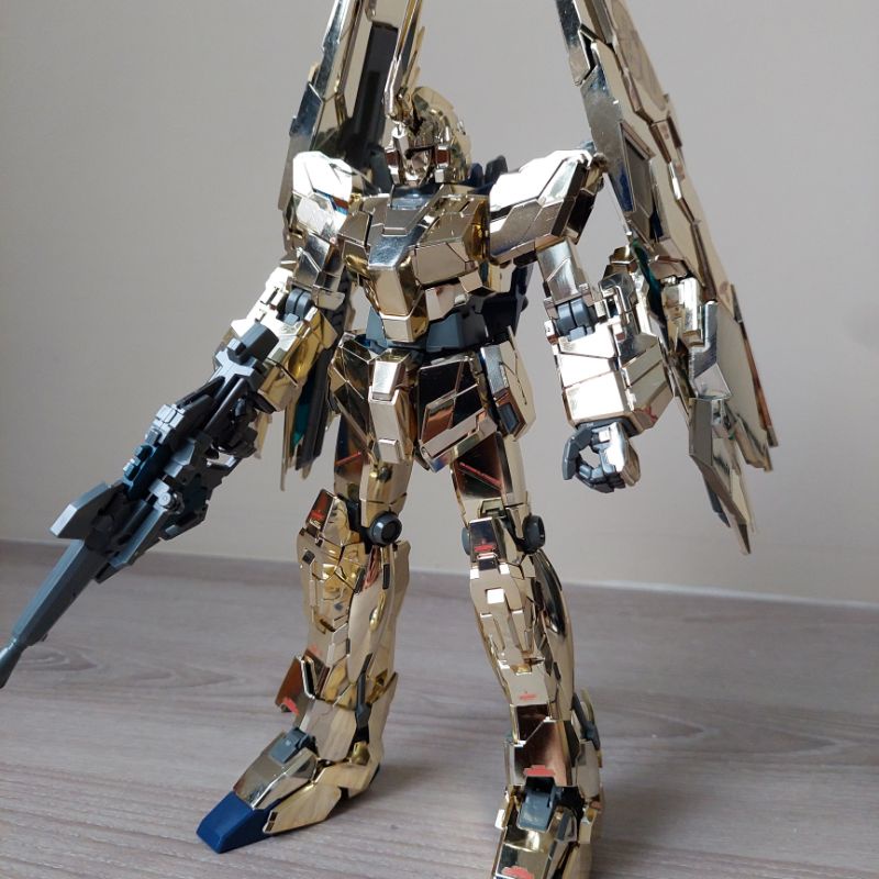 BANDAI MG 1/100 UNICORN PHENEX 獨角獸鋼彈3號機 鳳凰 UC 非 NT版 組裝現貨