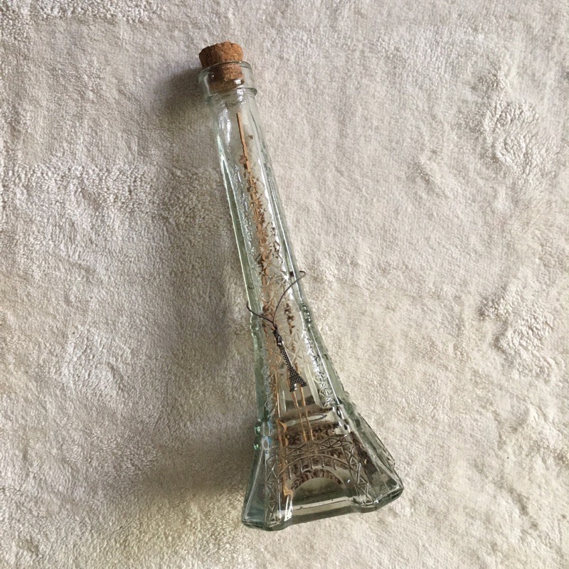 巴黎鐵塔造型玻璃瓶/薰衣草香味