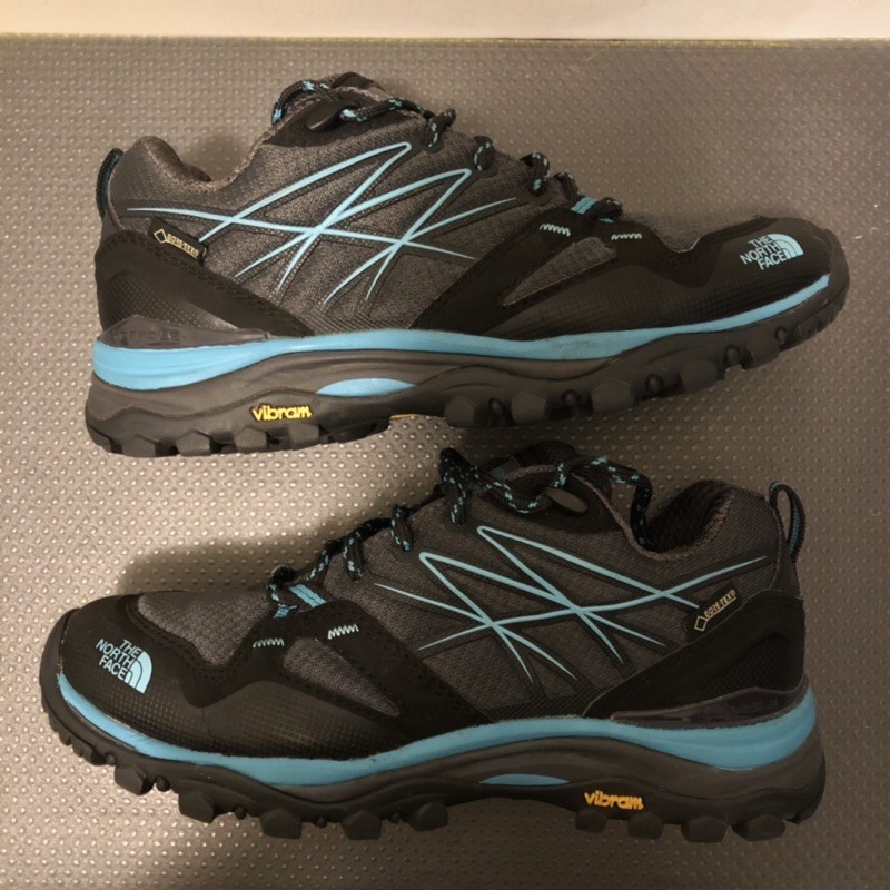 The North Face北面女款藍色防水透氣徒步鞋