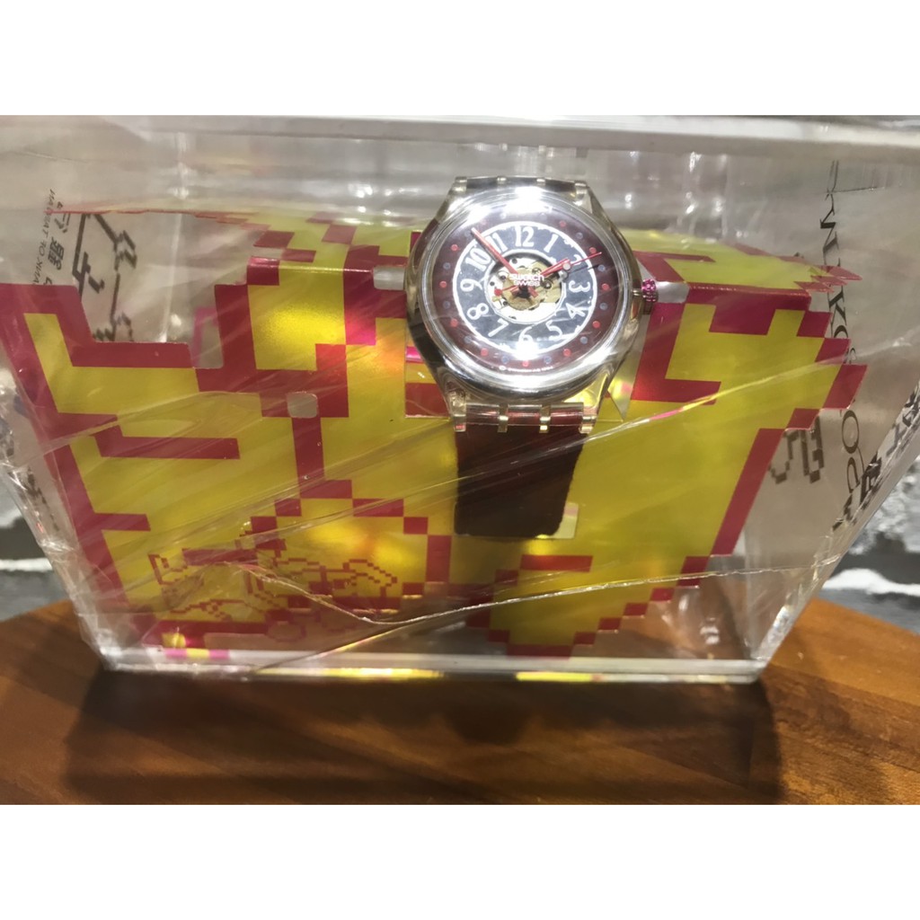Swatch機械錶全新未拆封~交換禮物、耶誕節送禮、時髦配件，千元有找!
