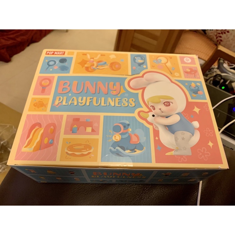已拆盒 一中盒POPMART 泡泡瑪特 Bunny 童心系列公仔盒玩(12入盒裝)