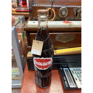 臺灣 早期 柑仔店 白梅蘋果汽水1瓶 南亞食品 老玻璃瓶 汽水瓶 黑松沙士/黑松汽水 同年代 拍戲懷舊 收藏擺飾 古道具