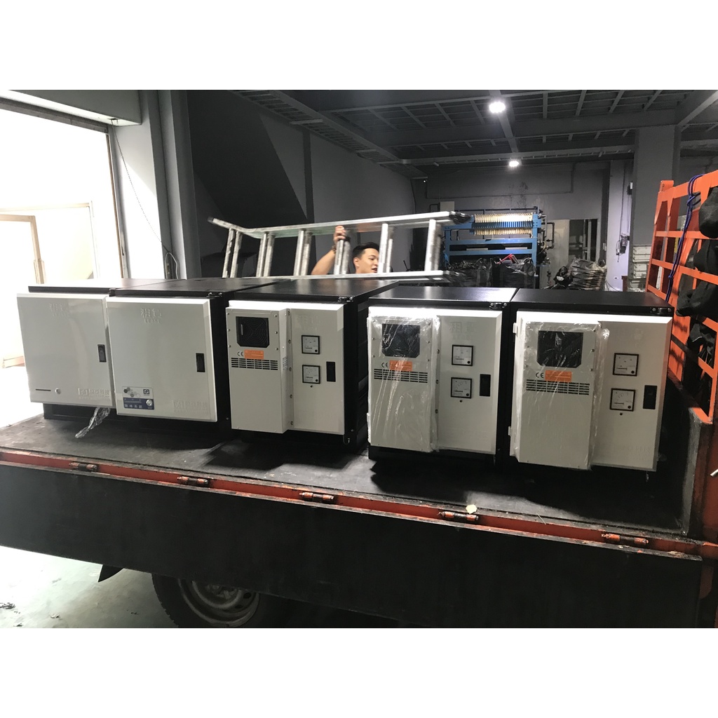 租賃靜電機/廚房免費健檢0977-228525/保養維修/客製不鏽鋼煙罩/風管/施工安裝/靜電機/除味箱/歐亞科技