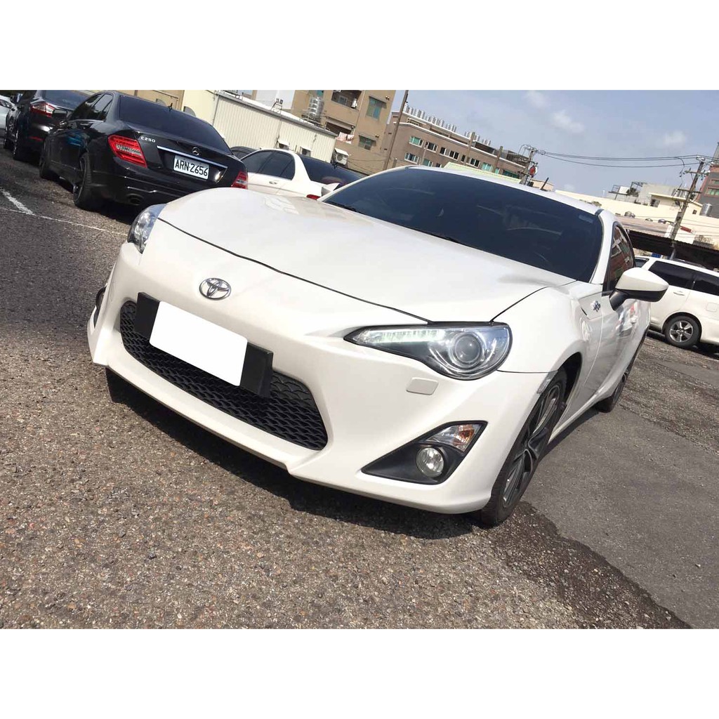 Fb收尋 阿睿二手車二手車中古車熱門車12年toyota 豐田86 2 0 白黑內裝 蝦皮購物