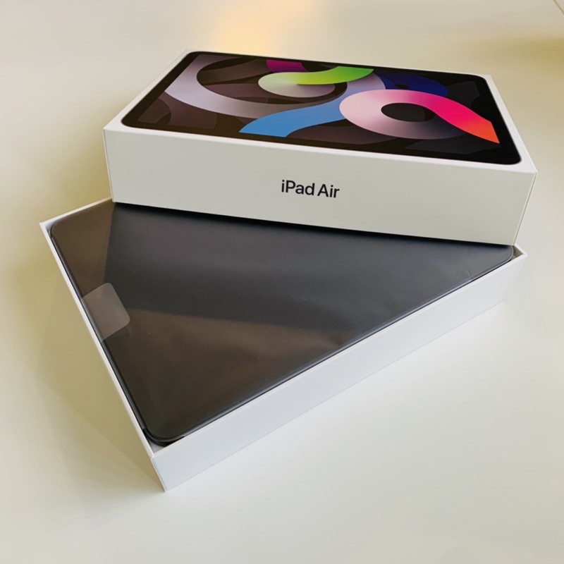 iPad Air 4 64G 2020 ［二手 全無損傷］