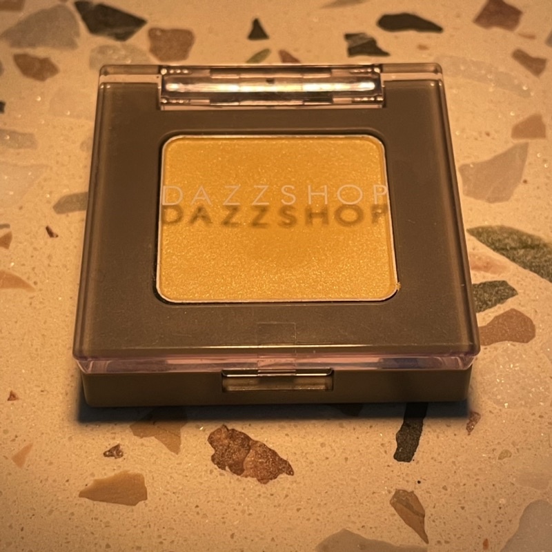 DAZZSHOP 黃色透明系眼影#sunbath 05