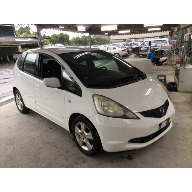 Honda Fit 中古車的價格推薦 22年10月 比價比個夠biggo
