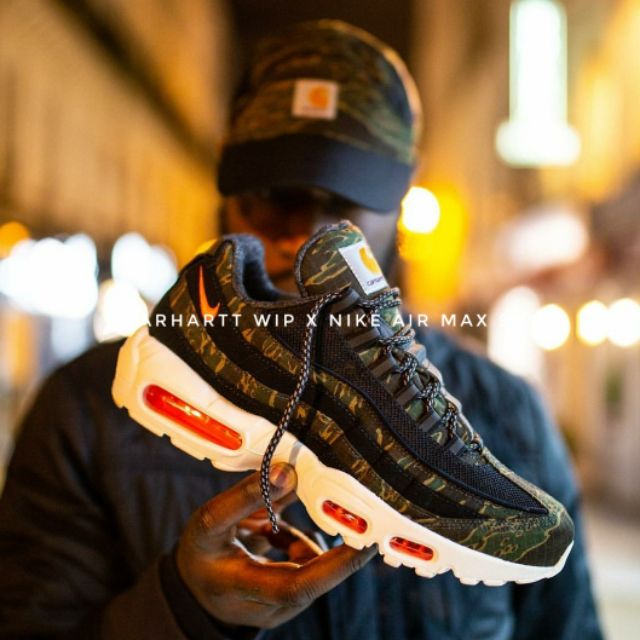 carhartt x air max