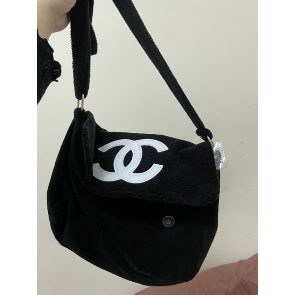 （已預定）現貨Chanel 專櫃贈品 香奈兒毛絨絨超Q側背包 小香風 二手包包